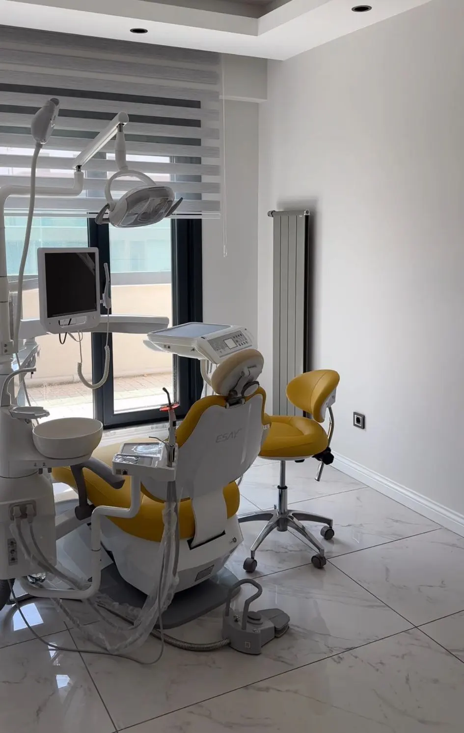 Von der Klinik bereitgestelltes Foto von Dr. Civan Zan