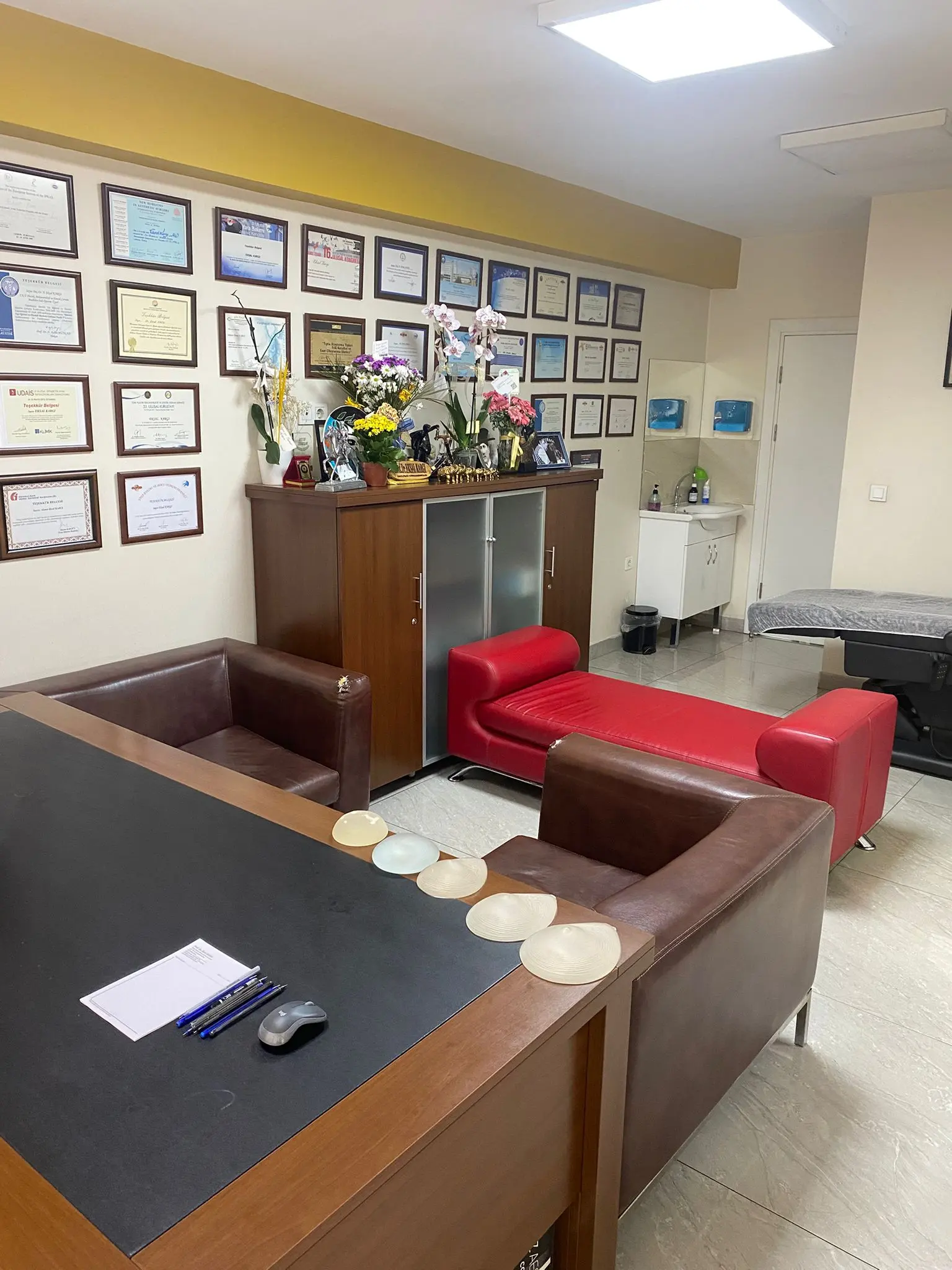 Clinic-provided photograph of Prof. Dr Ahmet Eksal Kargı