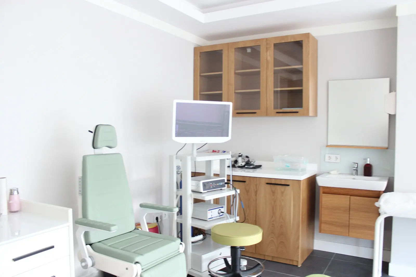 Clinic-provided photograph of Prof. Dr Mehmet Hakan Korkmaz