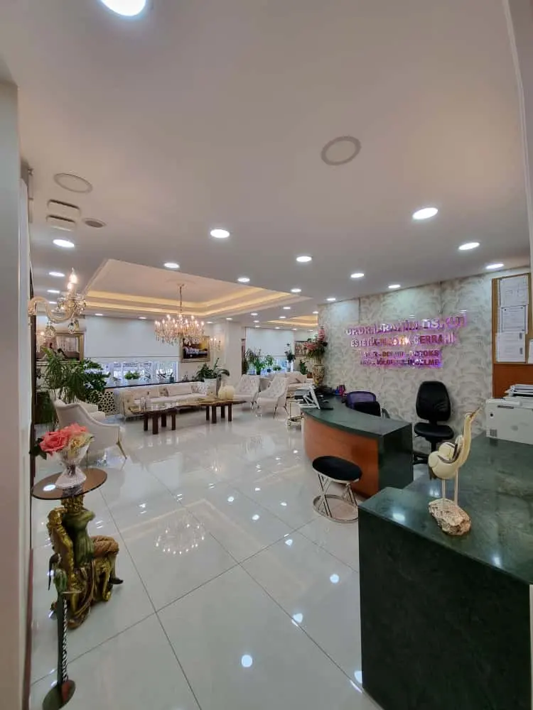 Von der Klinik bereitgestelltes Foto von Dr. İbrahim Oskui