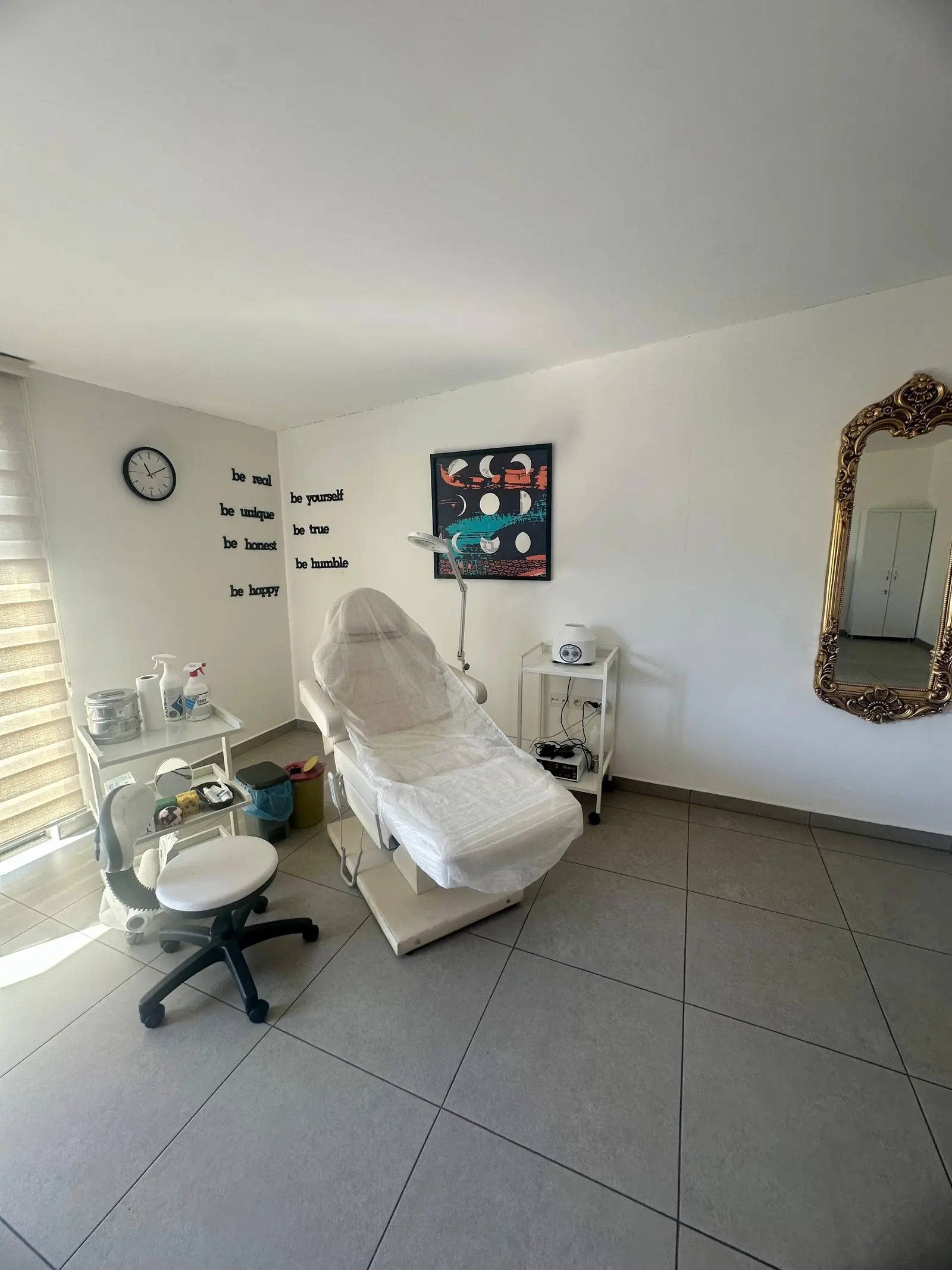 Clinic-provided photograph of Dr Gamze Alkız