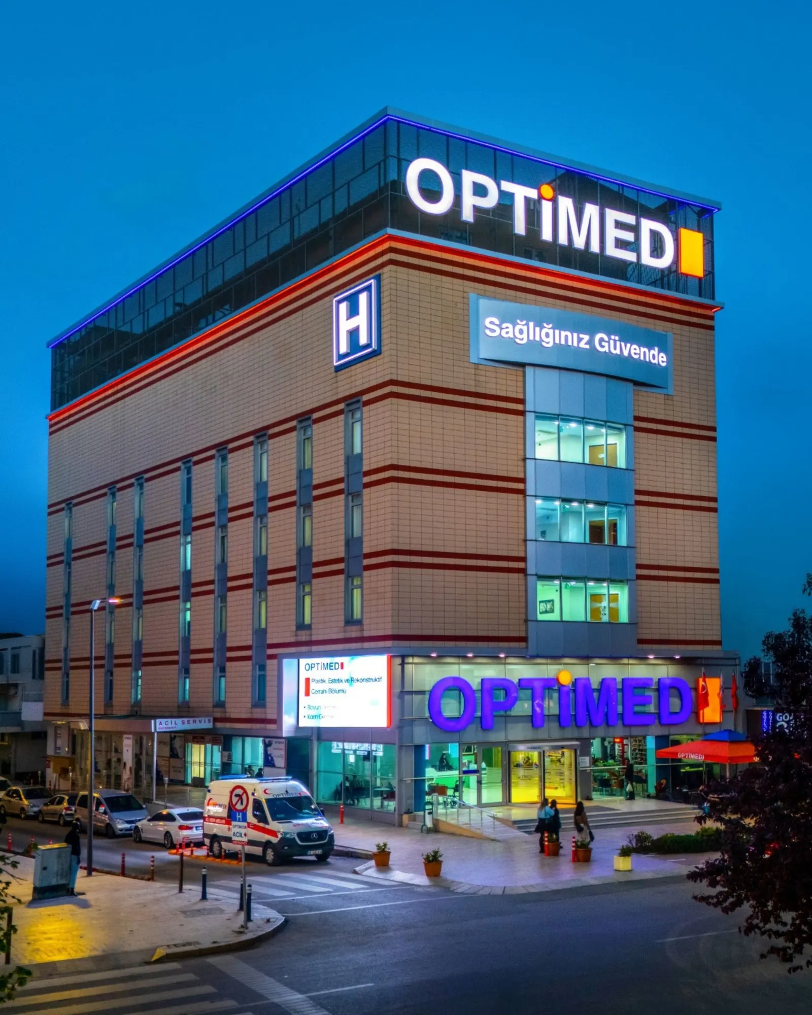 Clinic-provided photograph of Optimed Hospital