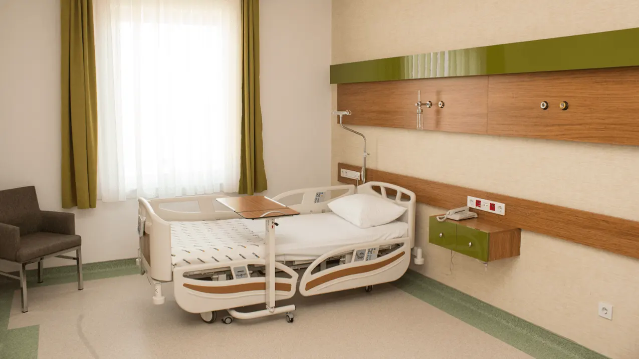 Clinic-provided photograph of Optimed Hospital