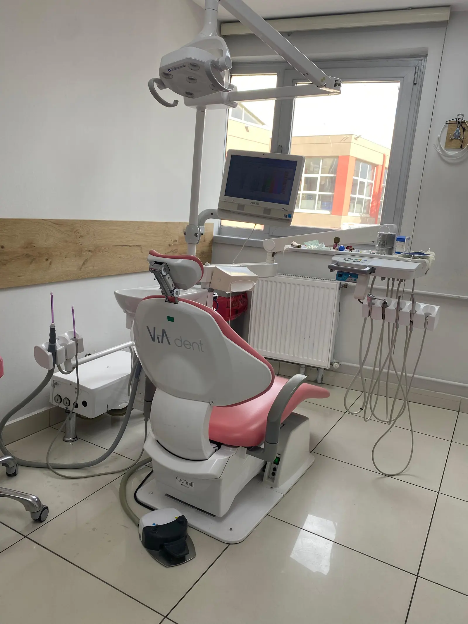 Von der Klinik bereitgestelltes Foto von Viadent Kocatepe Zahnklinik