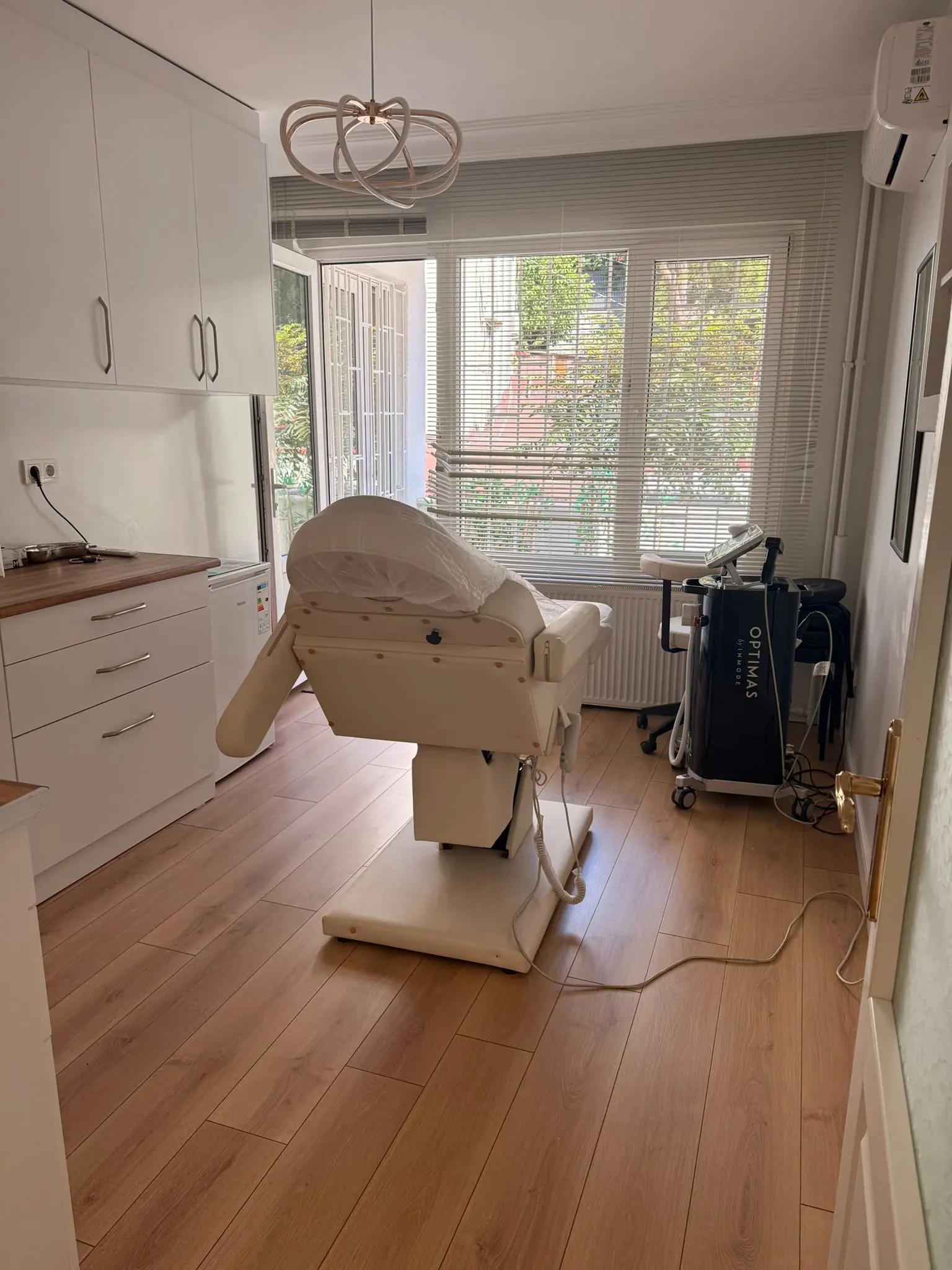 Von der Klinik bereitgestelltes Foto von Dr. Mihriban Özcivan