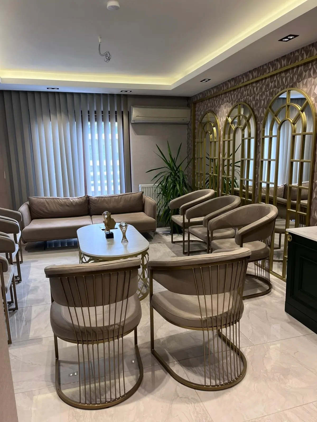 Von der Klinik bereitgestelltes Foto von Dr. Murat Doğrusöz