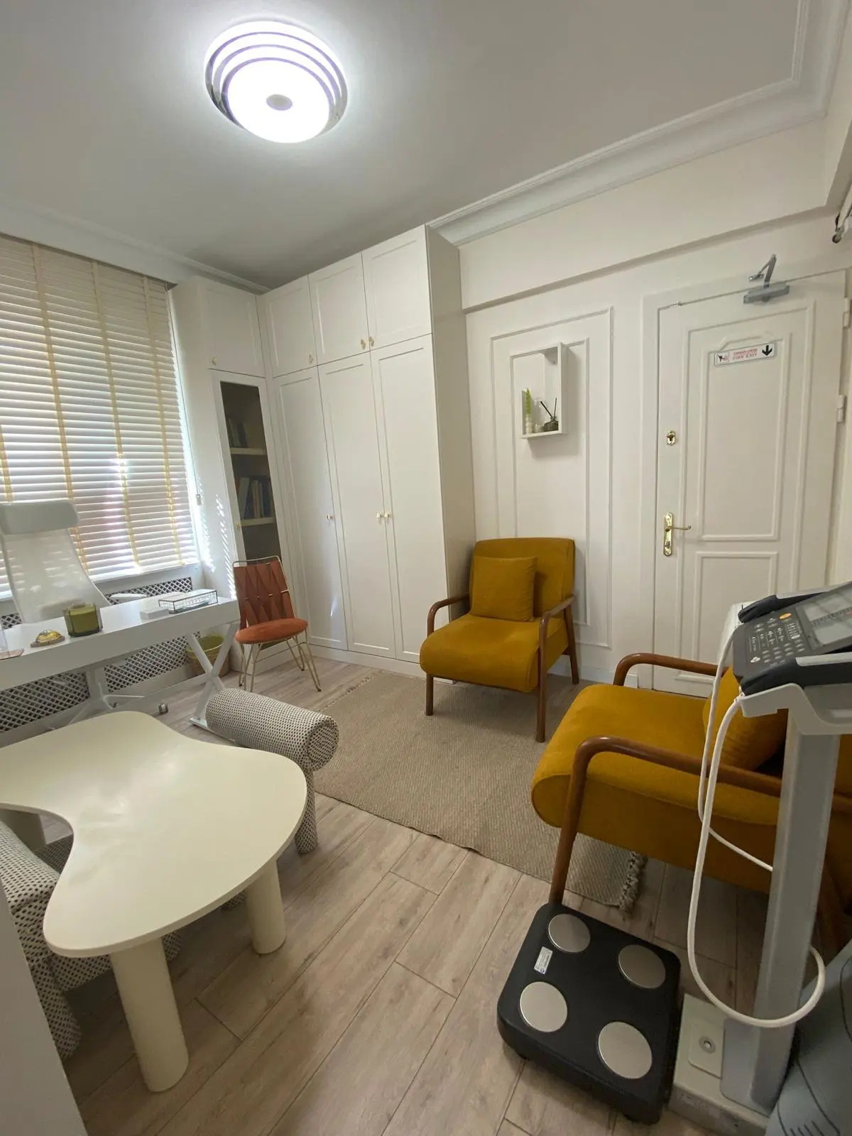 Clinic-provided photograph of Assoc. Prof. Dr Canan Kocaman