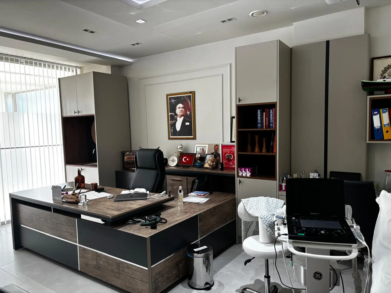 Clinic-provided photograph of Dr Turgay Burucu