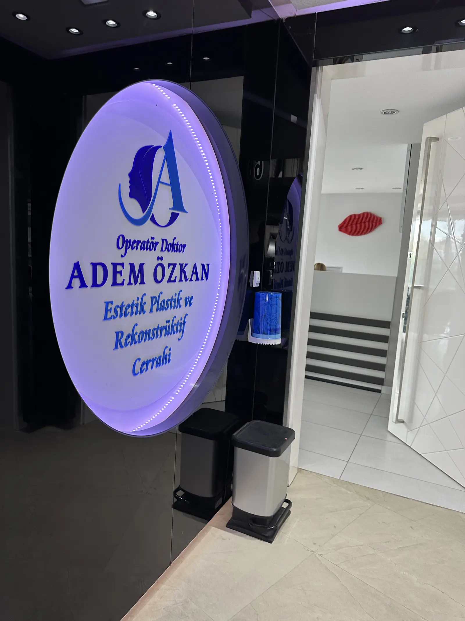 Clinic-provided photograph of Dr Adem Özkan