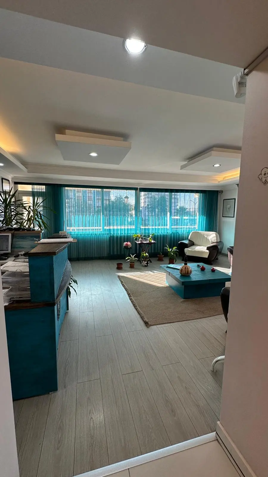 Clinic-provided photograph of Dr Dilek Şipar