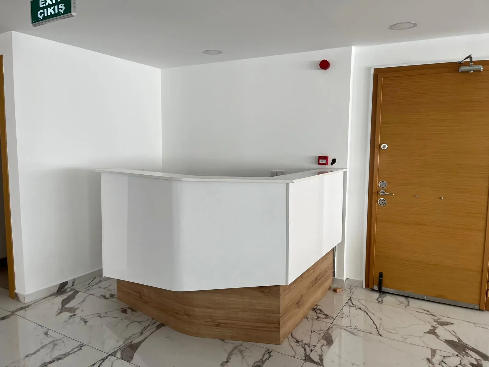 Von der Klinik bereitgestelltes Foto von Dr. Serkan Balta