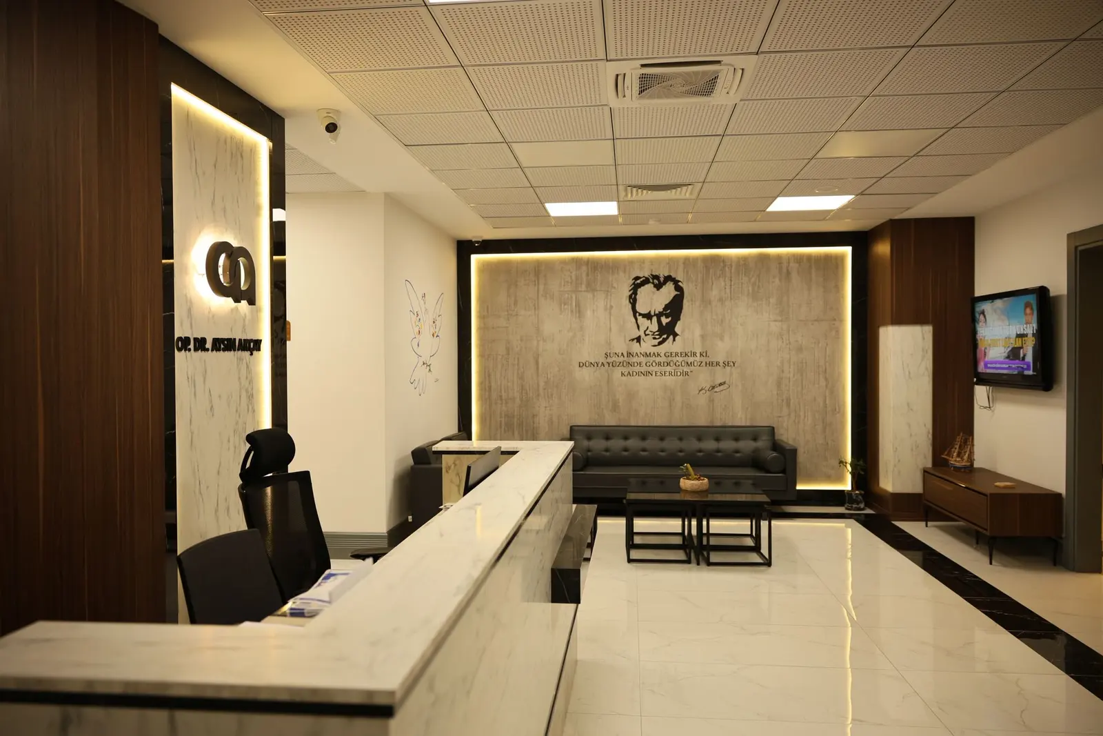 Clinic-provided photograph of Dr Aysın Akçay