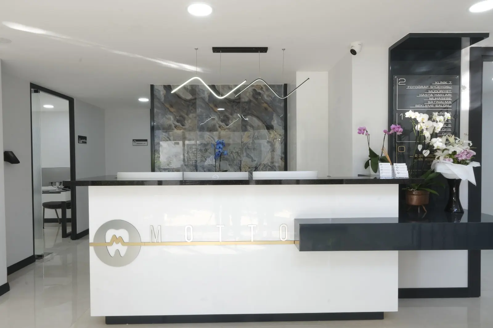 Clinic-provided photograph of Motto Lara Dental Clinic
