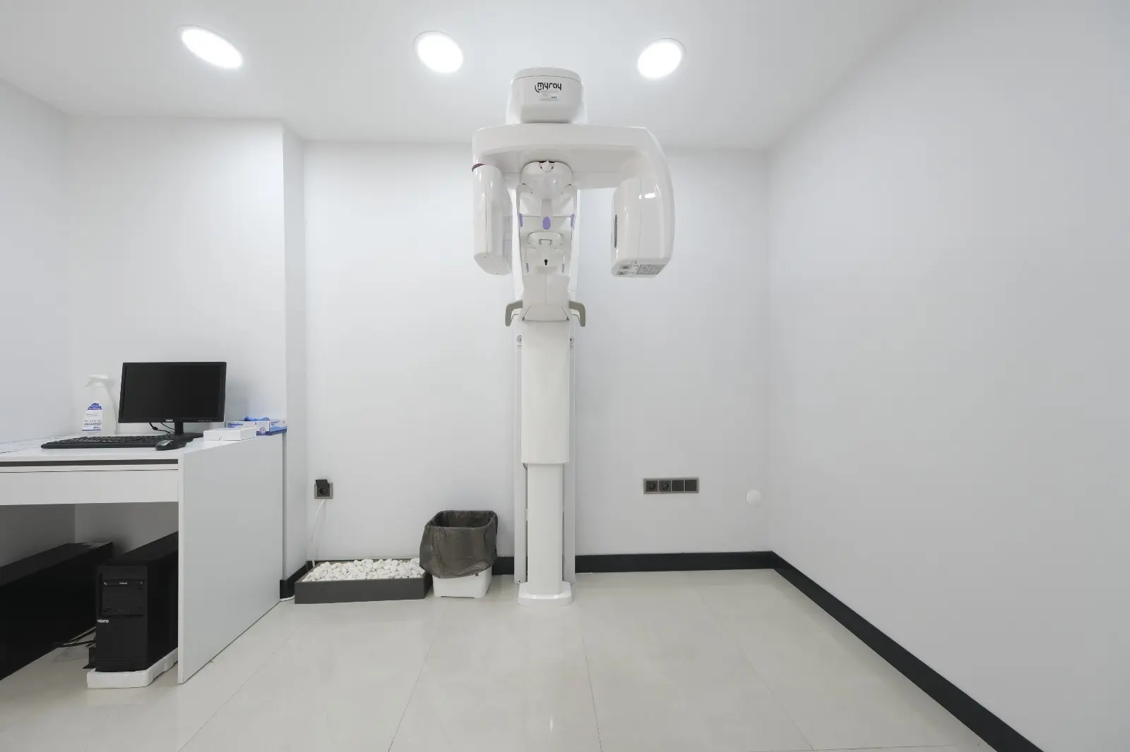 Clinic-provided photograph of Motto Lara Dental Clinic