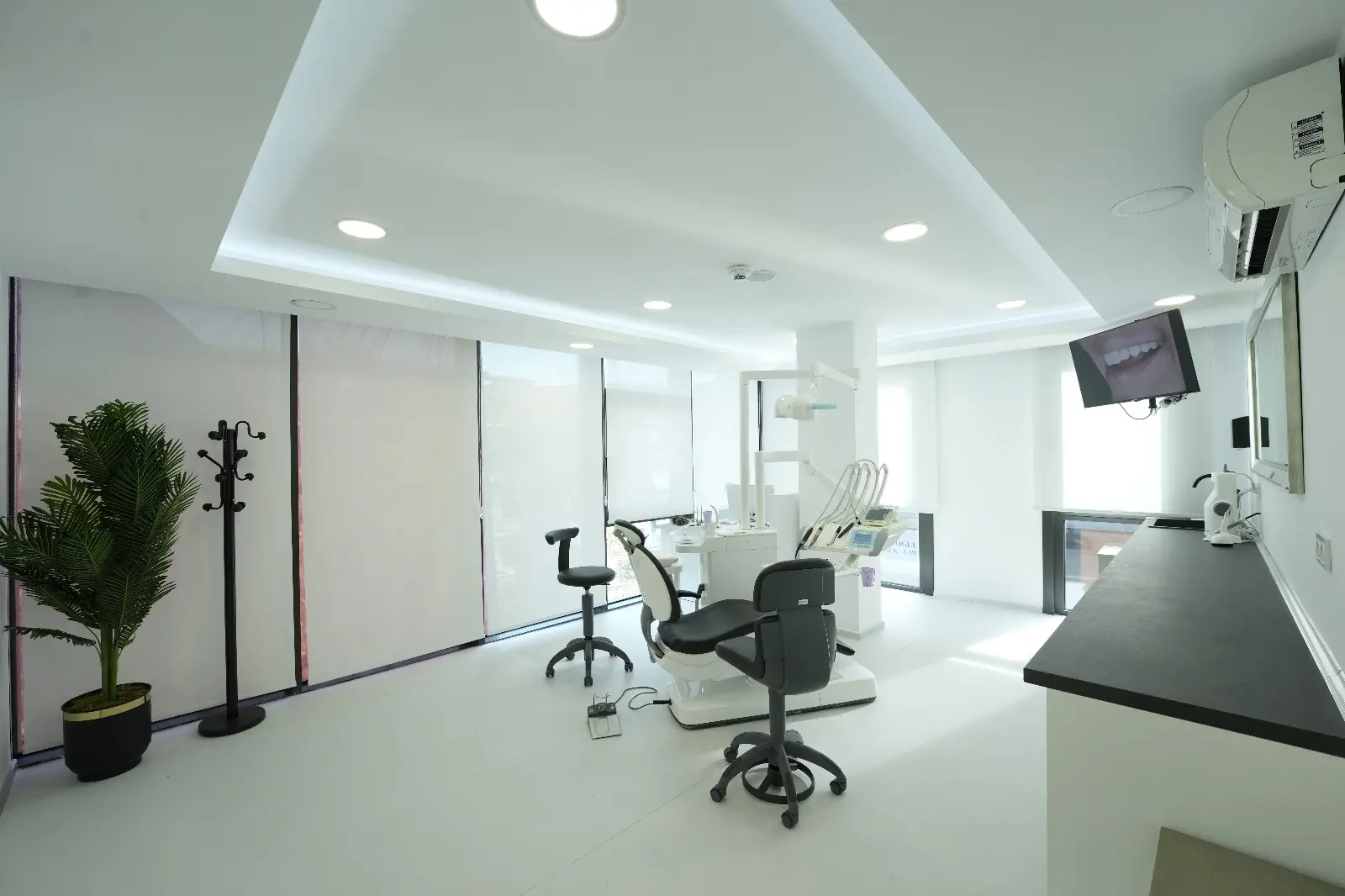 Von der Klinik bereitgestelltes Foto von Dr. Ali Murat Erdoğmuş