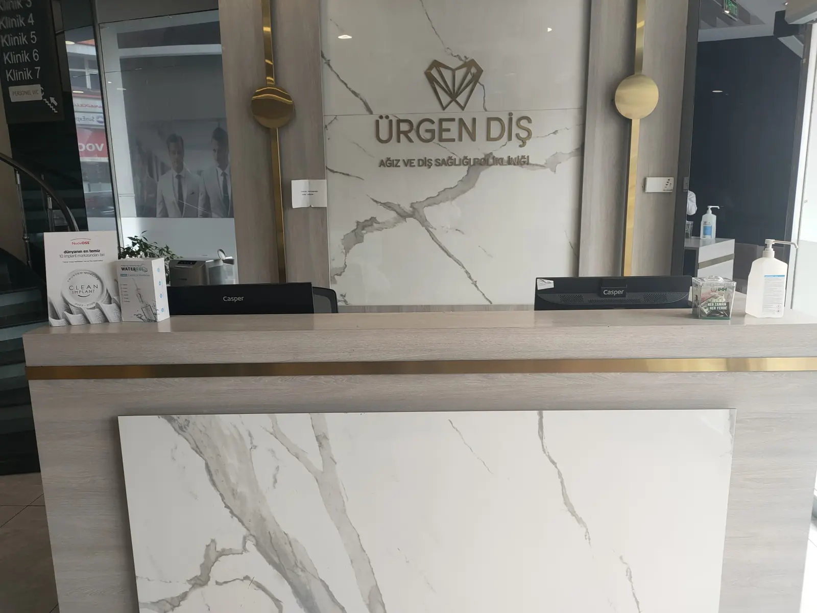 Von der Klinik bereitgestelltes Foto von Ürgen Zahnklinik
