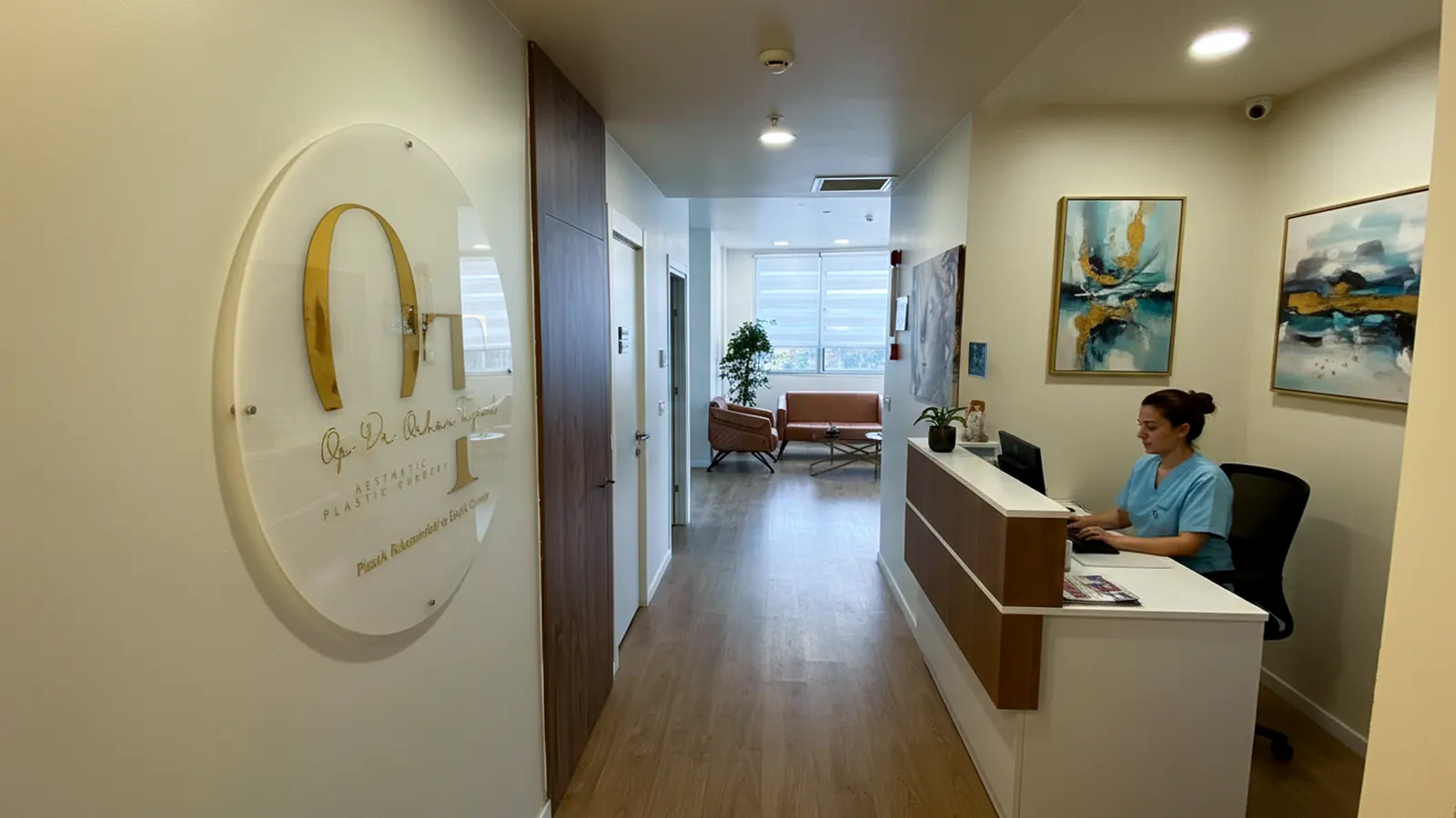 Von der Klinik bereitgestelltes Foto von Dr. Orhan Tuğrul