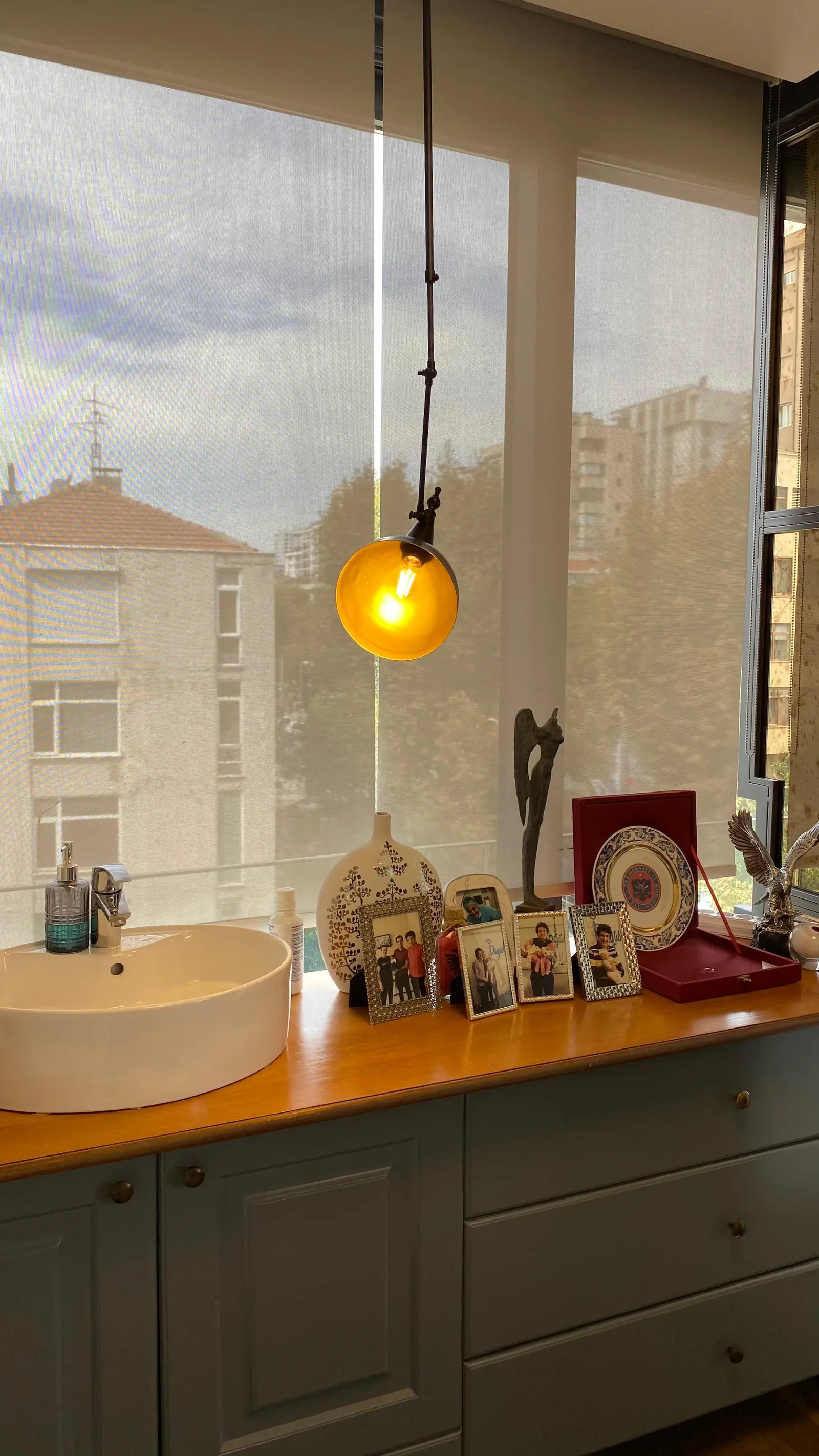 Clinic-provided photograph of Dr Ahmet Payaslı