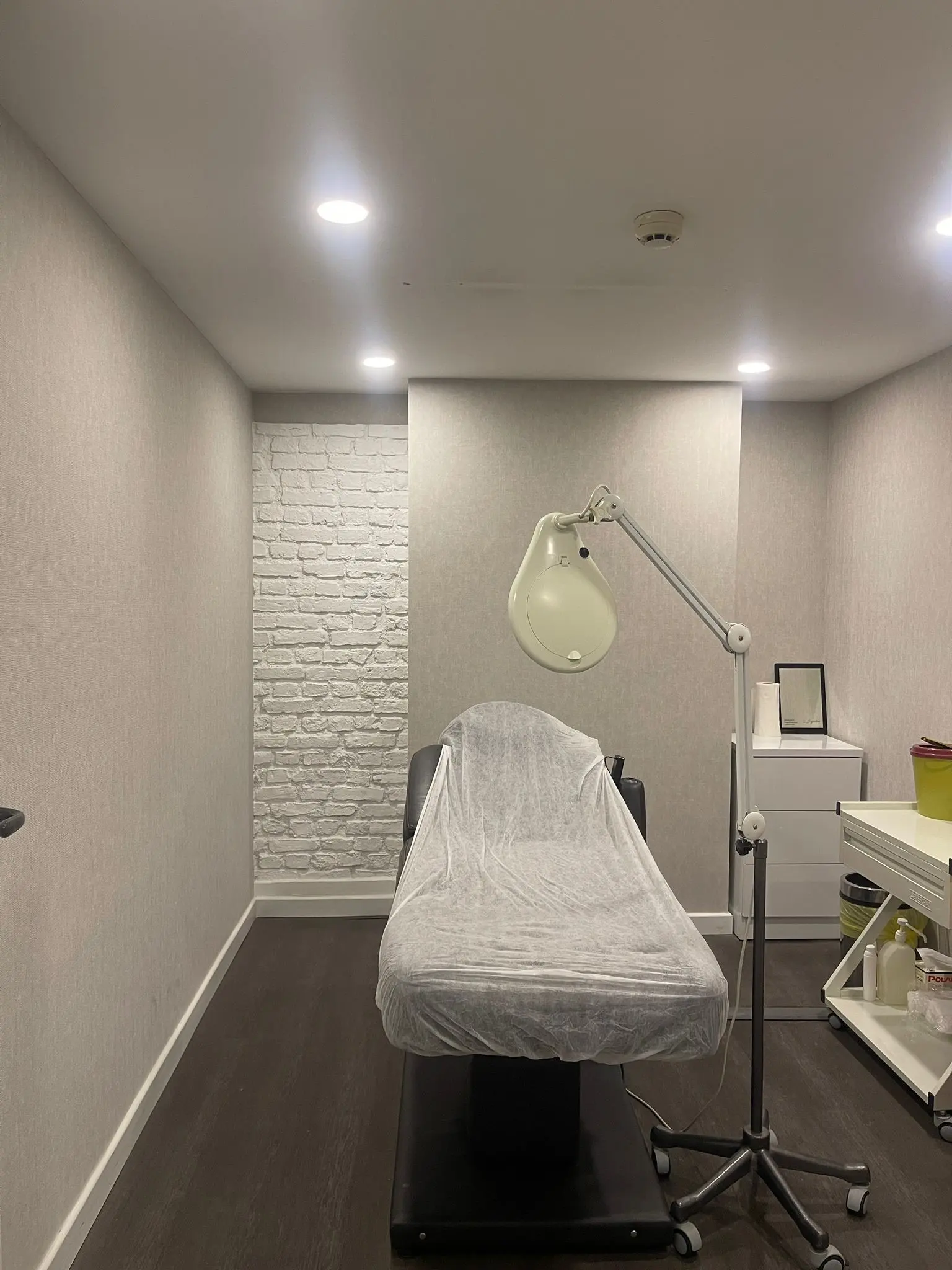 Clinic-provided photograph of Liva Clinic