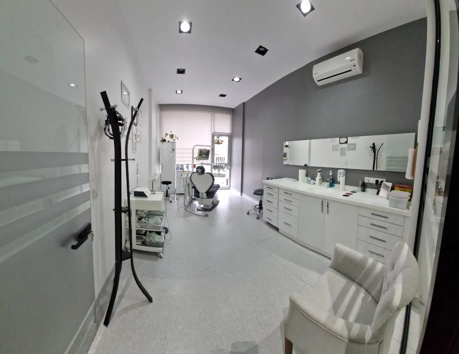 Von der Klinik bereitgestelltes Foto von Dent Palas