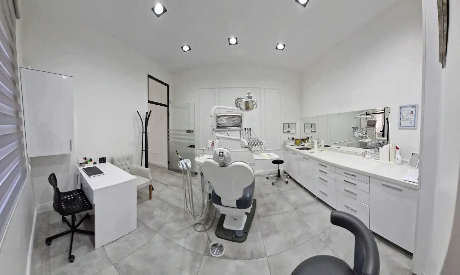Von der Klinik bereitgestelltes Foto von Dent Palas