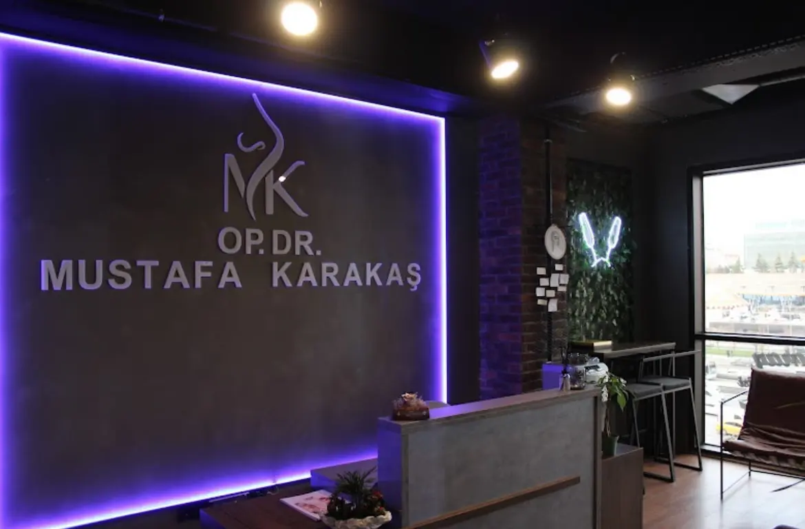 Clinic-provided photograph of Dr Mustafa Karakaş