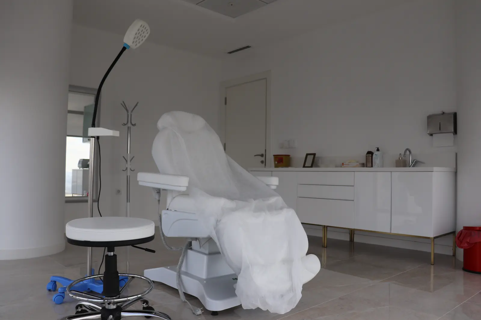 Von der Klinik bereitgestelltes Foto von Assoc. Prof. Dr. Fatih Tekin