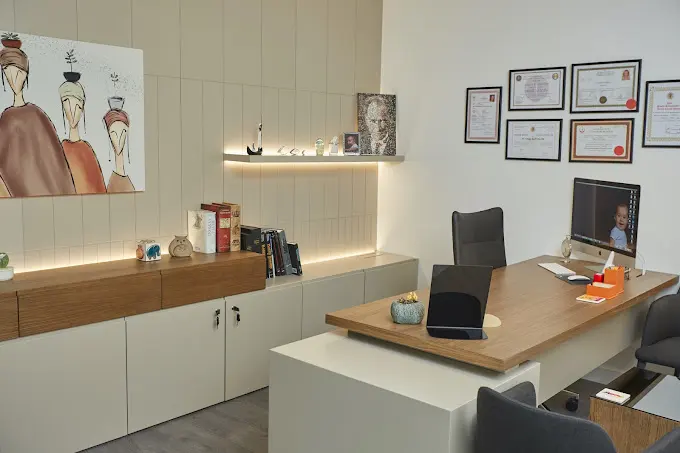 Clinic-provided photograph of Dr Doğuş Yalçın