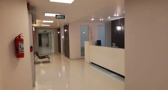 Von der Klinik bereitgestelltes Foto von Prof. Dr. Cemal Tahsin Gökhür Şenyuva