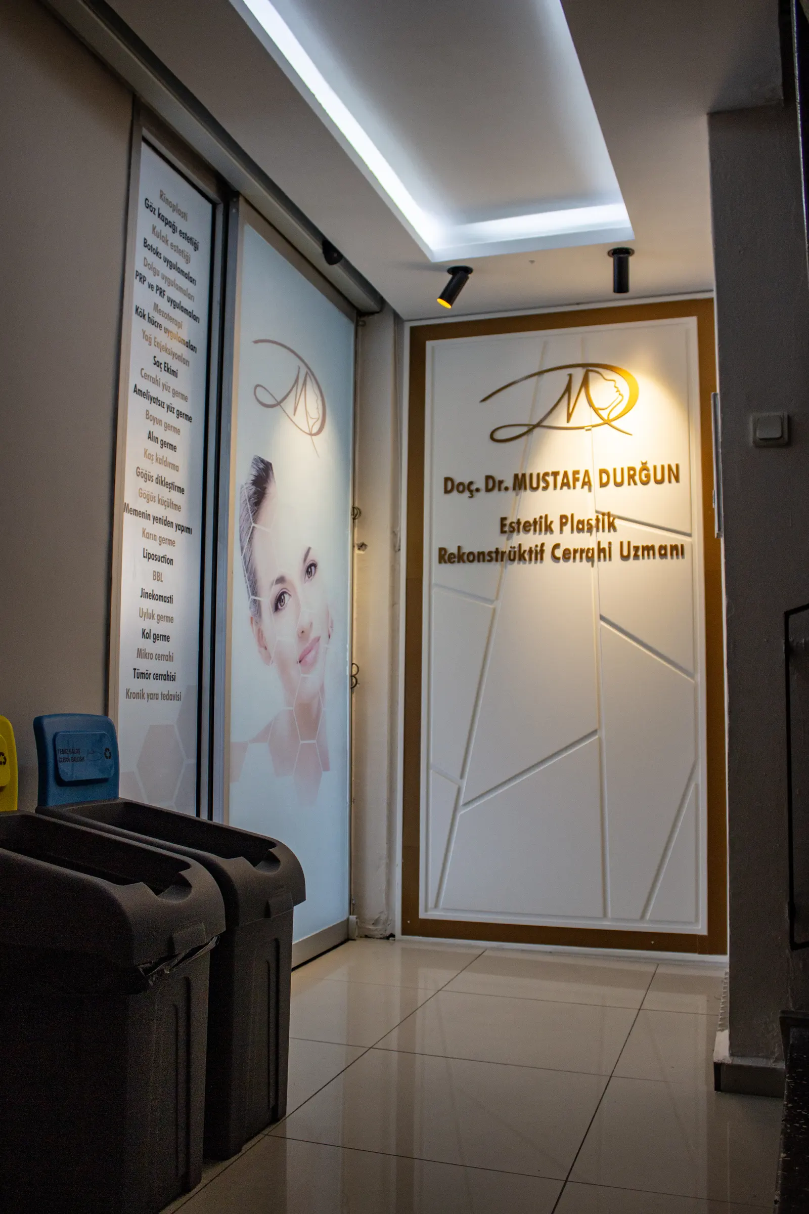 Clinic-provided photograph of Prof. Dr Mustafa Durğun