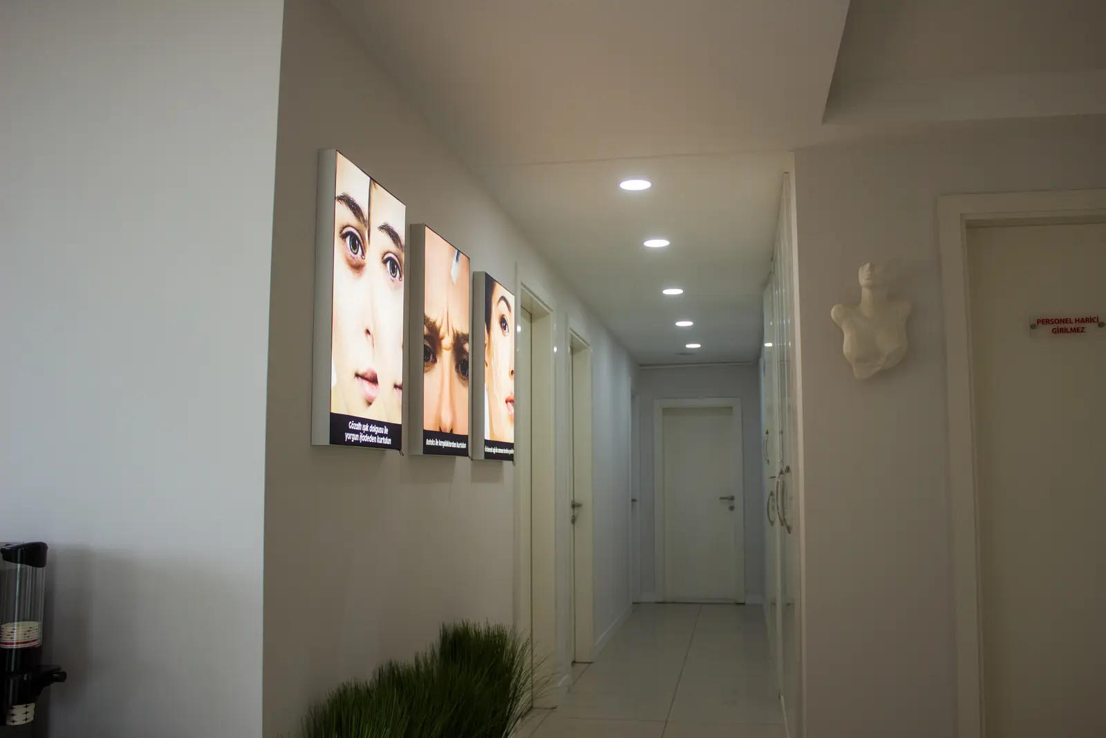 Clinic-provided photograph of Prof. Dr Mustafa Durğun