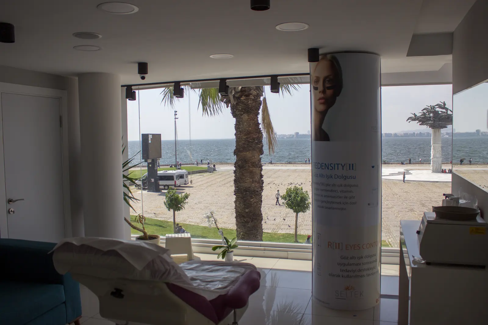 Clinic-provided photograph of Prof. Dr Mustafa Durğun