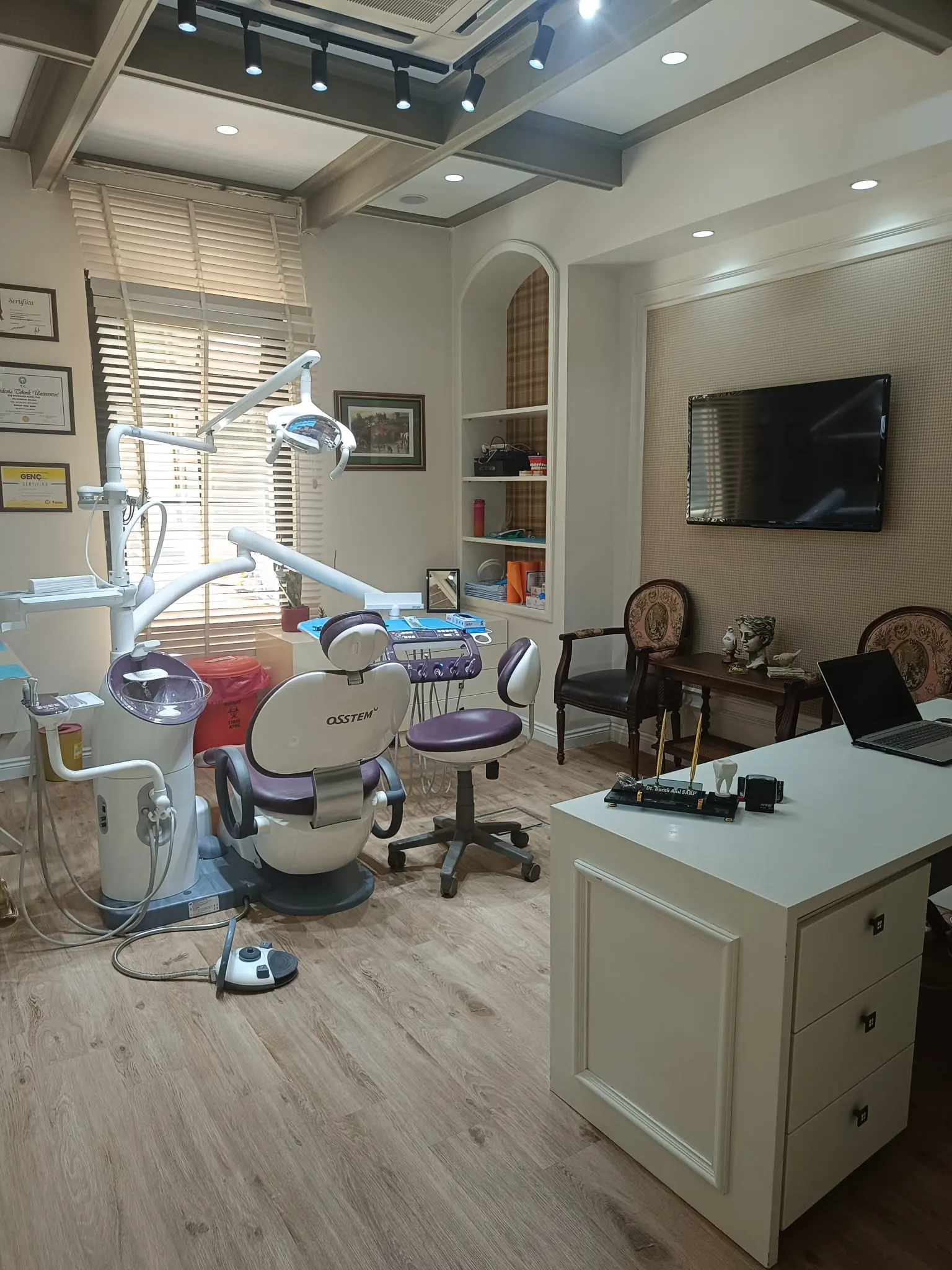 Clinic-provided photograph of Dr Burak Anıl Sarp