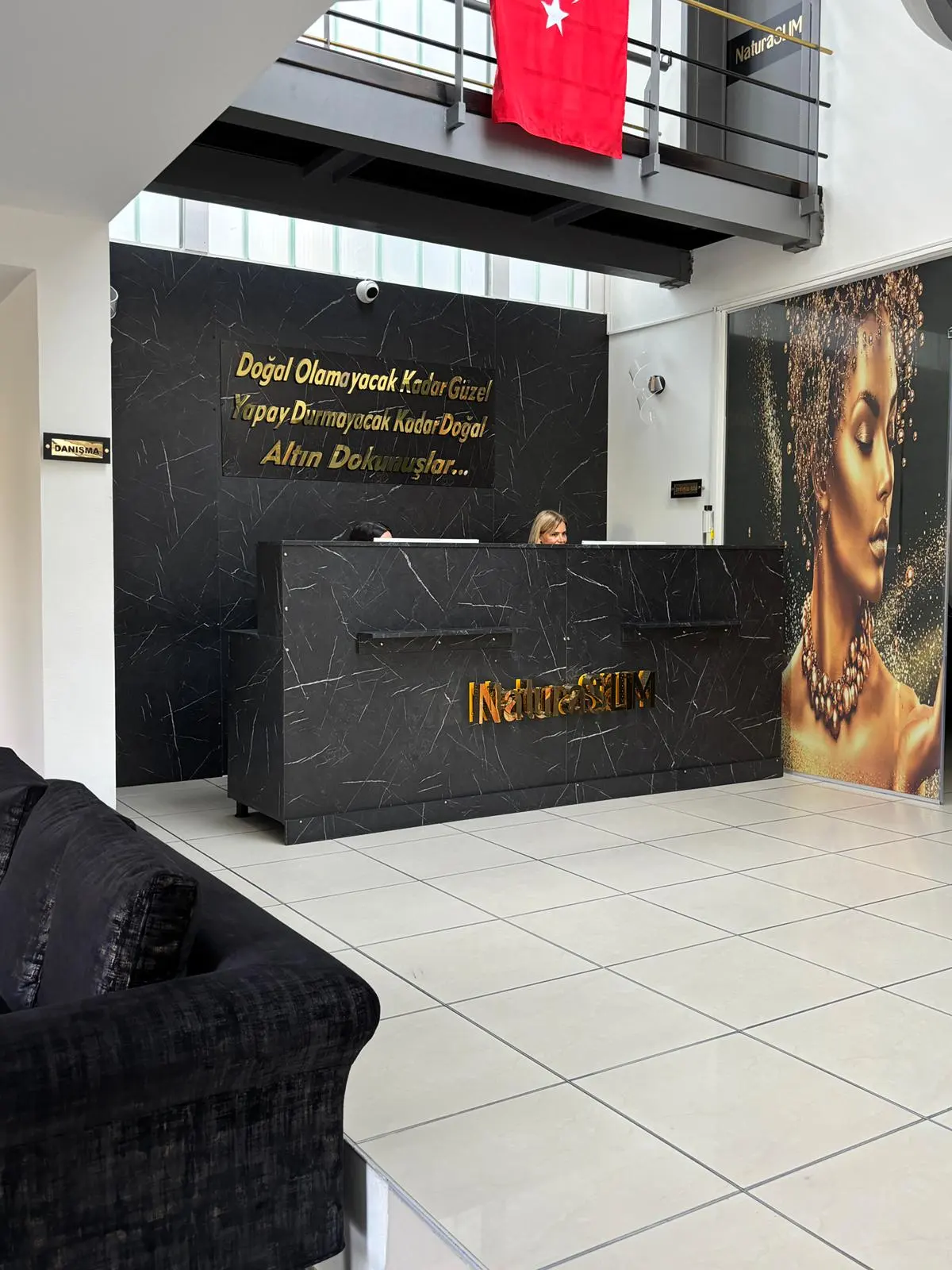 Clinic-provided photograph of Natura Slim Clinic