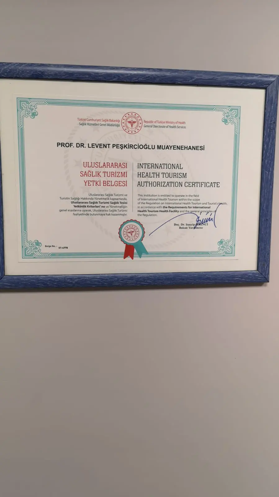 Clinic-provided photograph of Prof. Dr Levent Peşkircioğlu