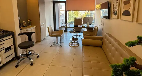 Von der Klinik bereitgestelltes Foto von Dr. Mustafa Çelik