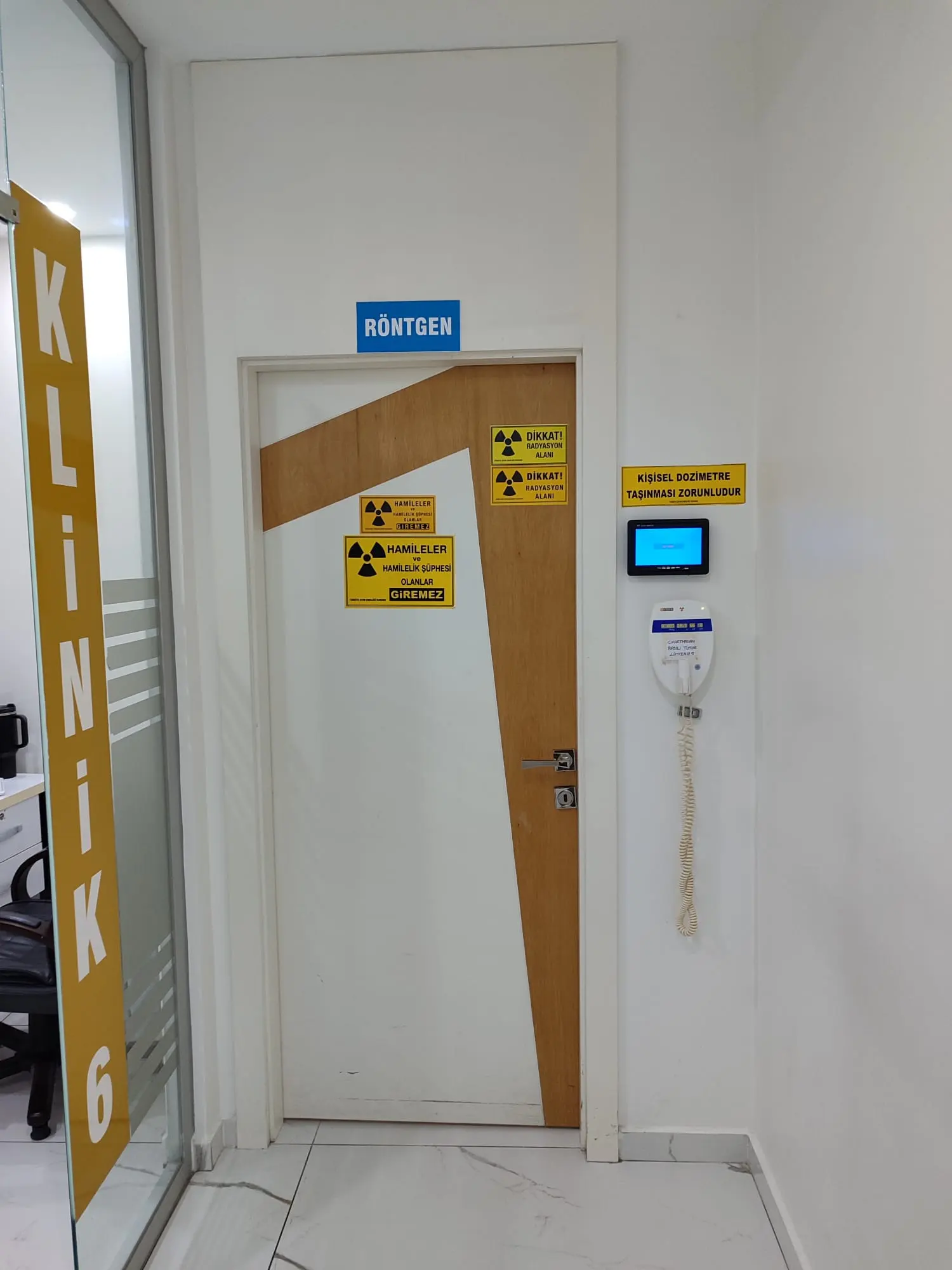 Clinic-provided photograph of Dentipol Mimaroba Dental Clinic