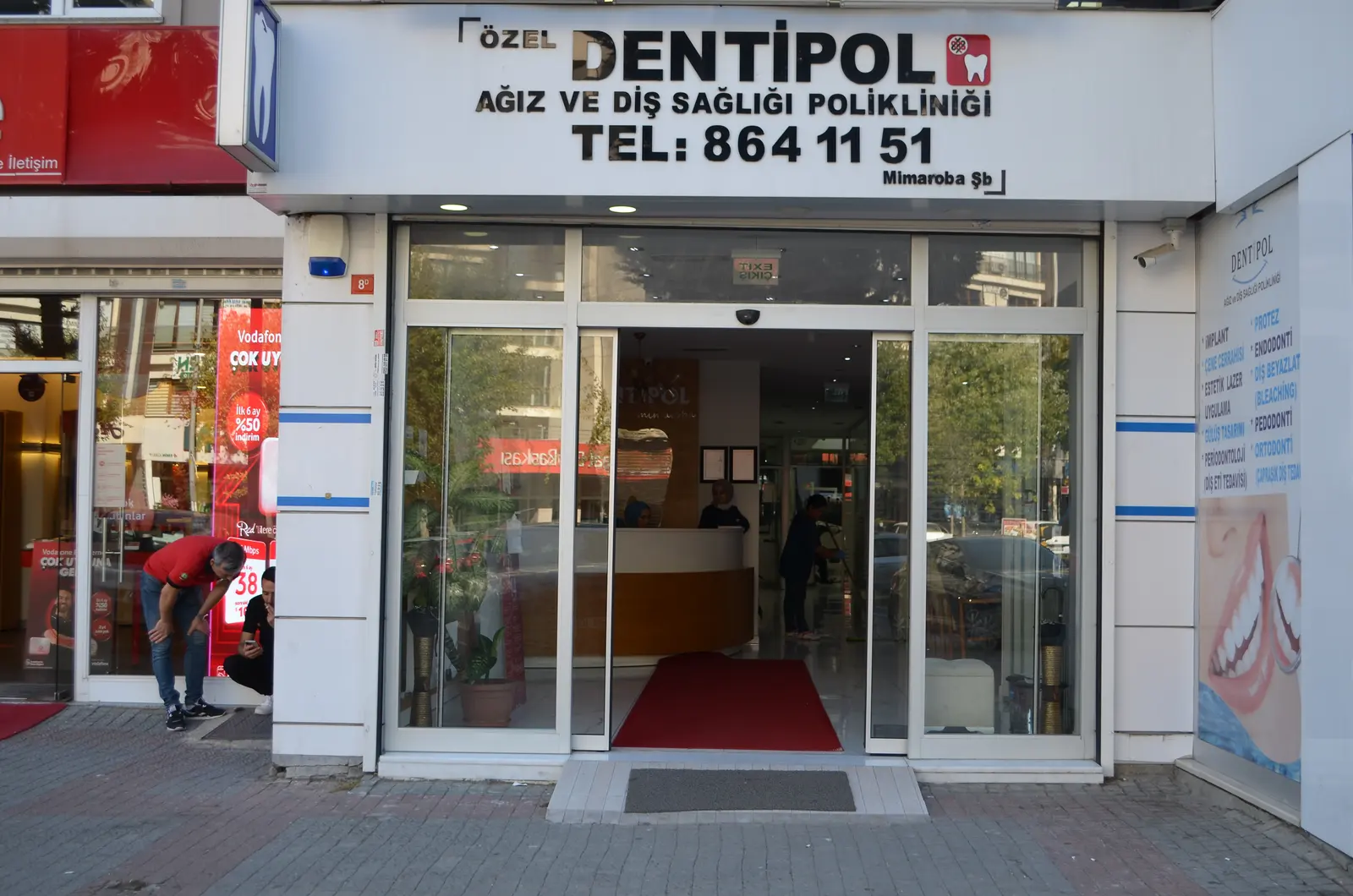 Clinic-provided photograph of Dentipol Mimaroba Dental Clinic