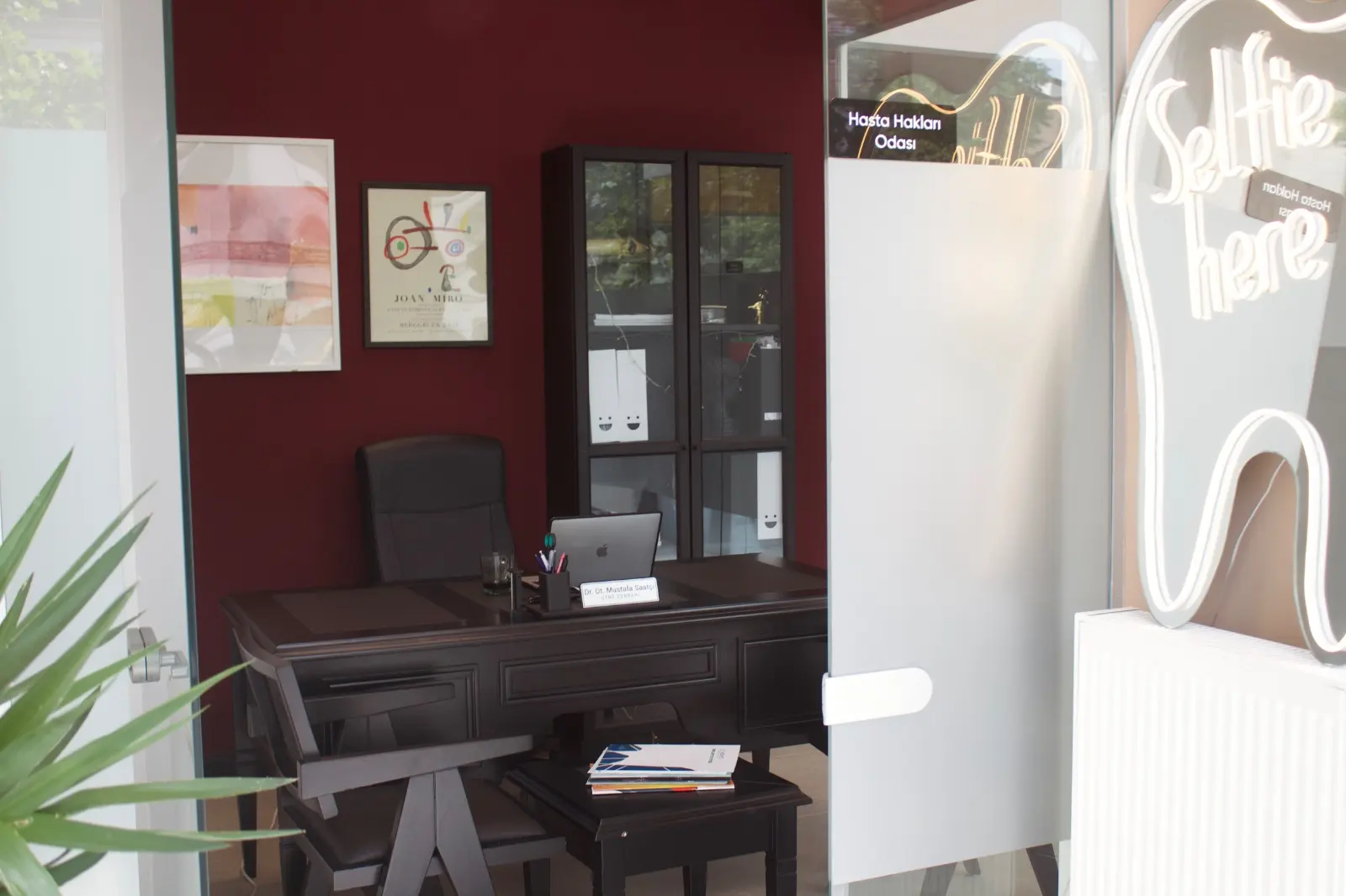 Clinic-provided photograph of Mustafa Saatçi Dental Clinic