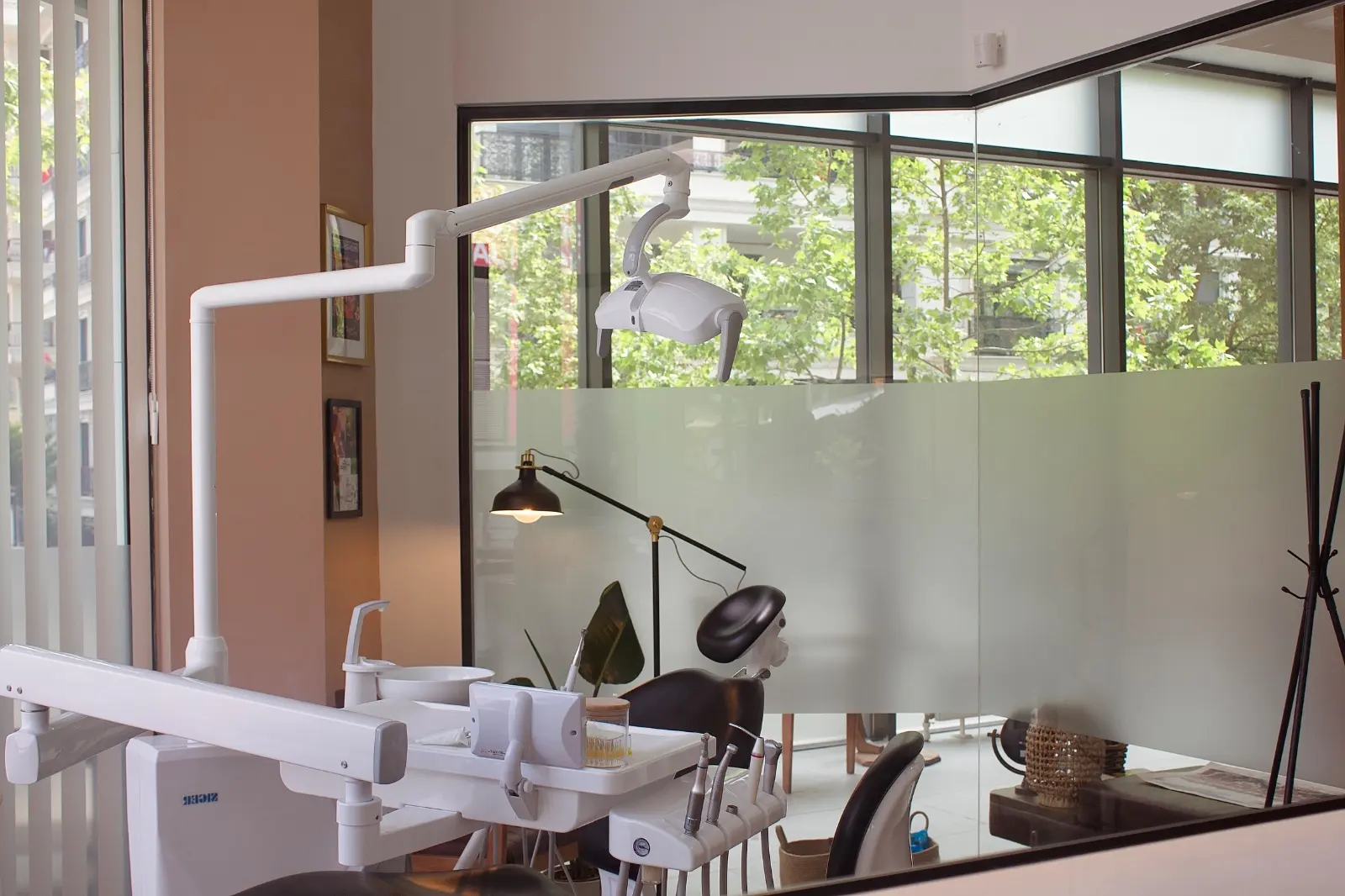 Clinic-provided photograph of Mustafa Saatçi Dental Clinic