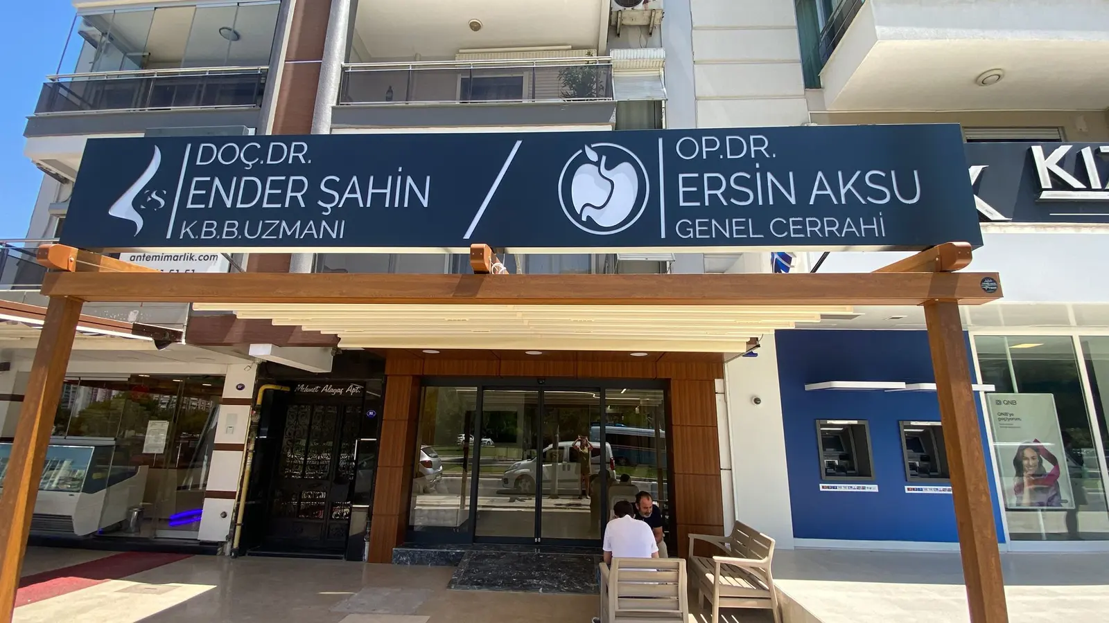 Von der Klinik bereitgestelltes Foto von Assoc. Prof. Dr. Ender Şahin