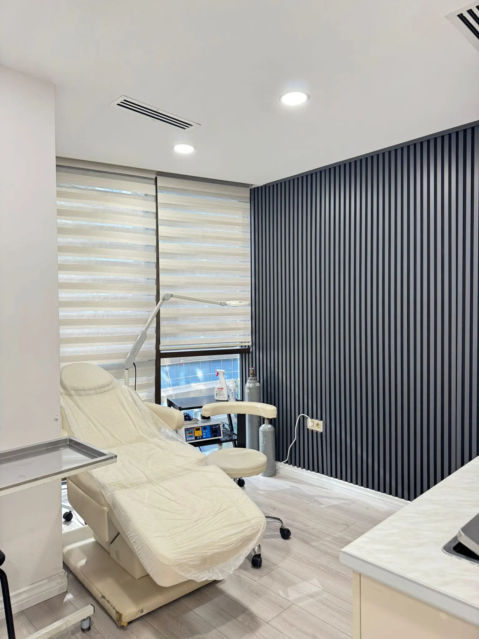 Clinic-provided photograph of Dr Ahmet Semih Güleser