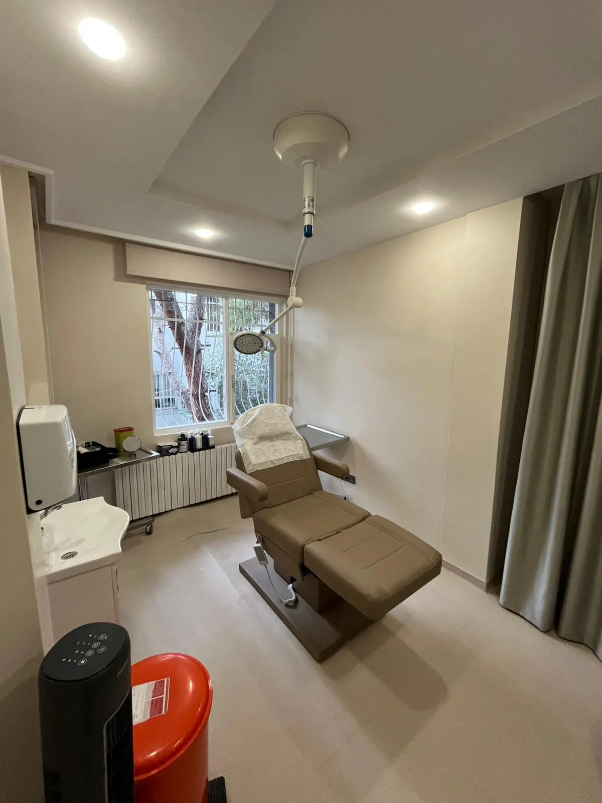 Von der Klinik bereitgestelltes Foto von Dr. Mehmet Cömert