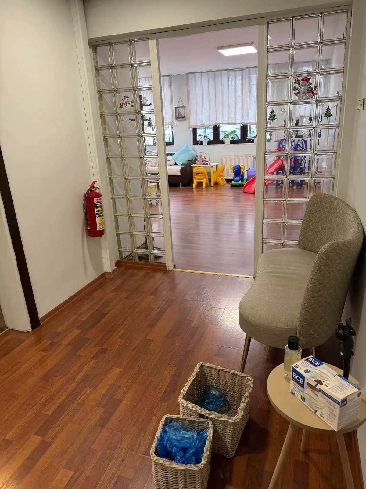 Clinic-provided photograph of Dr Emine Zeynep Yılmaz