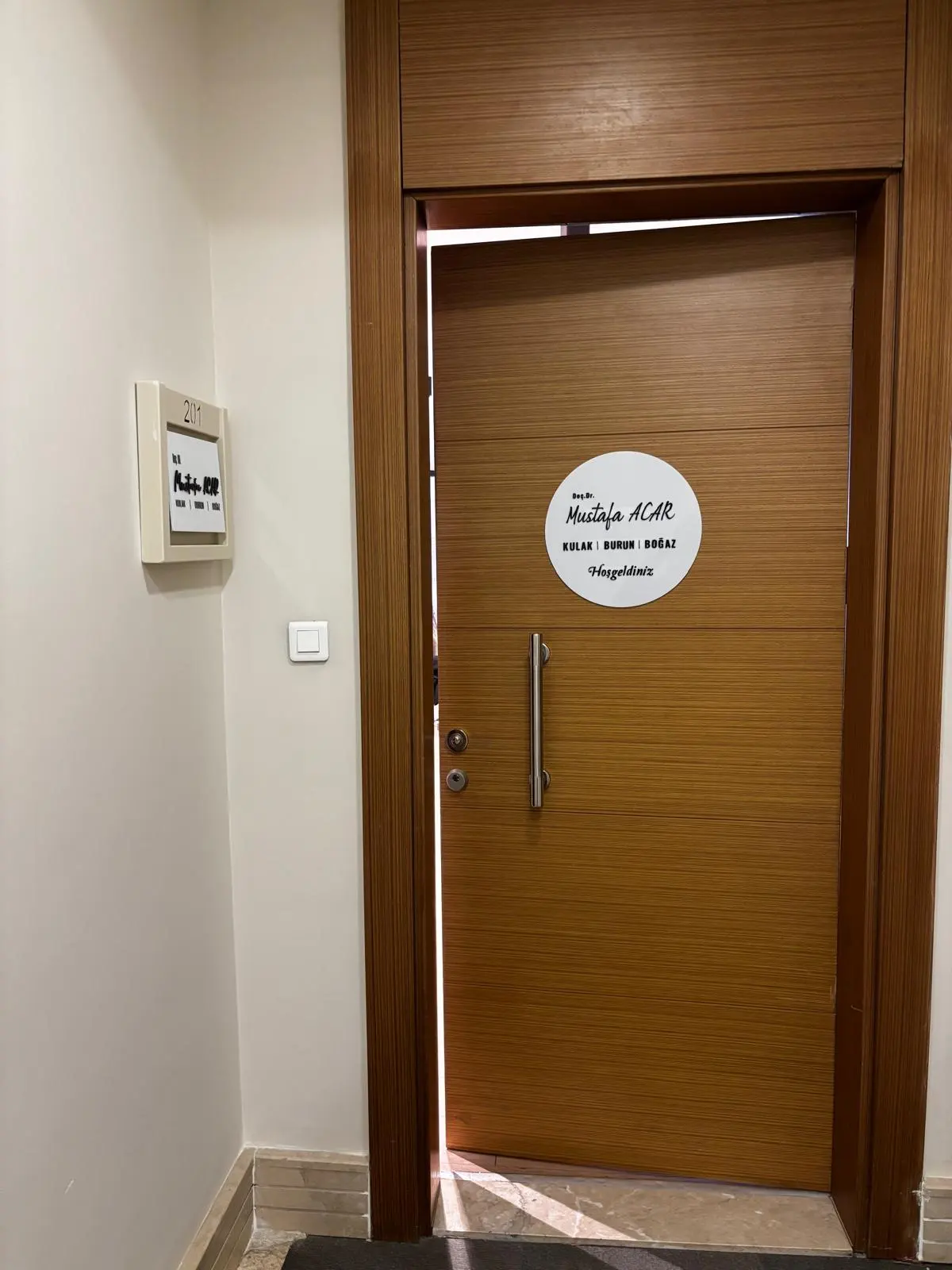 Von der Klinik bereitgestelltes Foto von Assoc. Prof. Dr. Mustafa Acar