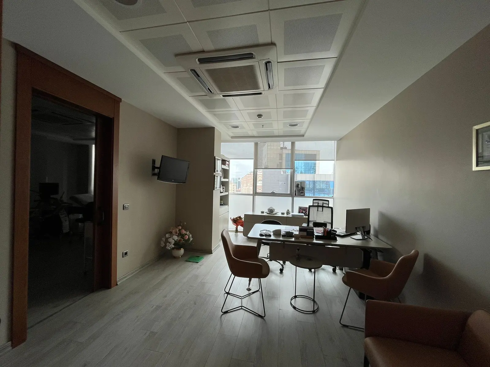 Clinic-provided photograph of Dr Havva Pars Ağargün