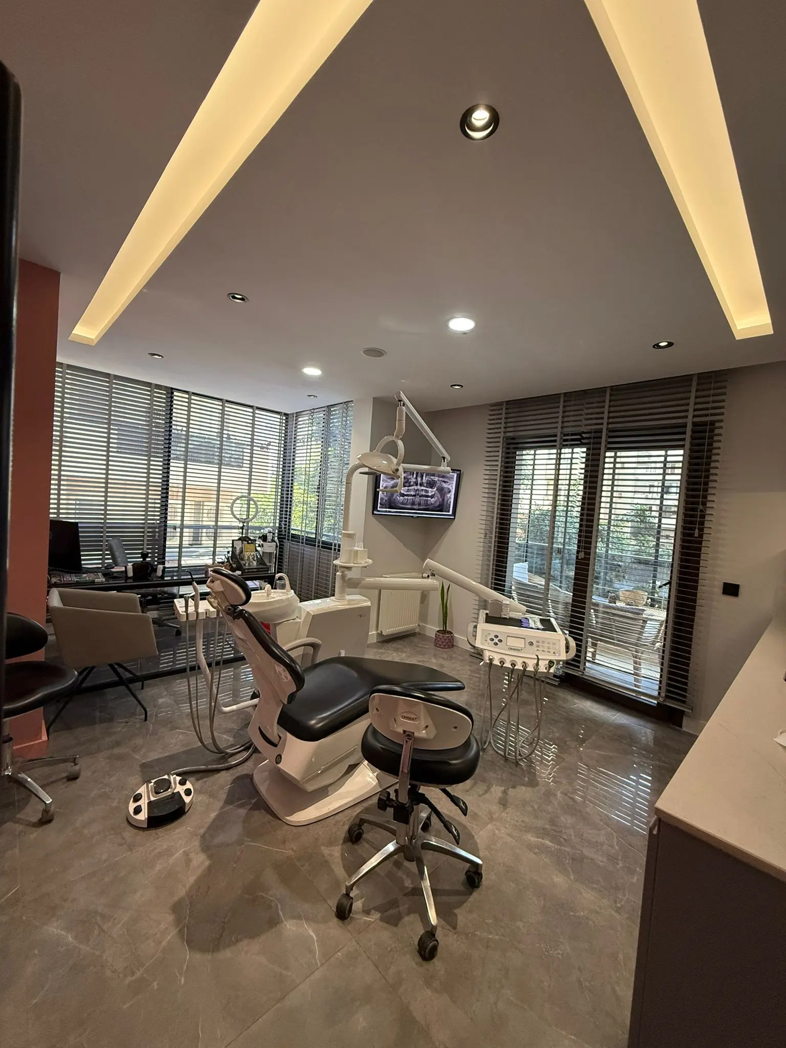 Clinic-provided photograph of Kevser Yeşilkaya Dental Clinic