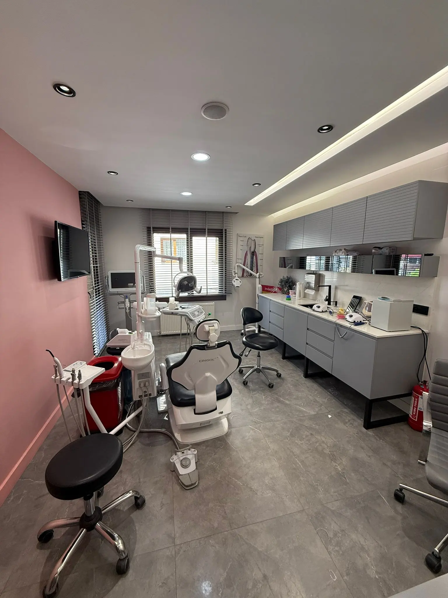 Clinic-provided photograph of Kevser Yeşilkaya Dental Clinic