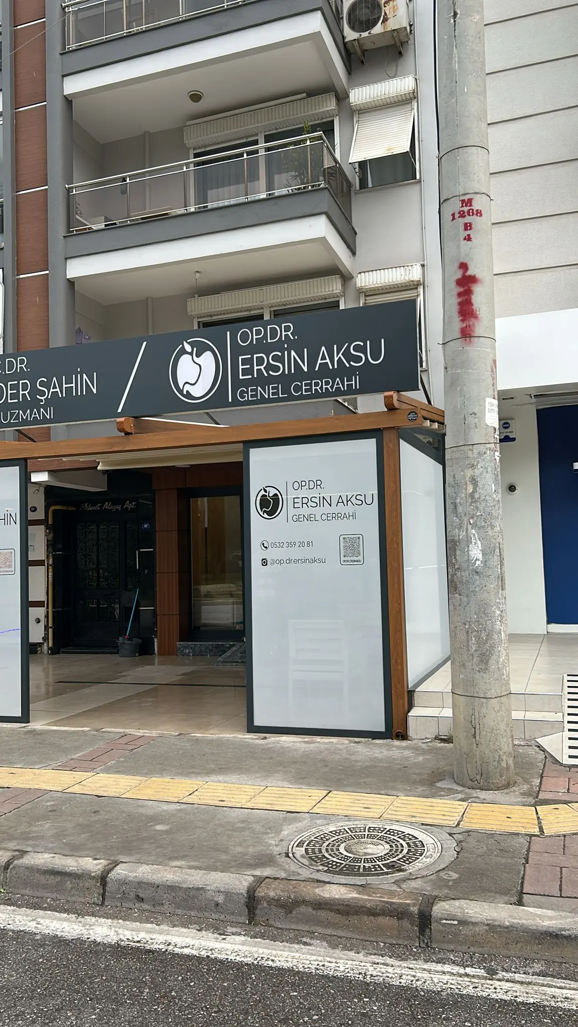 Clinic-provided photograph of Dr Ersin Aksu
