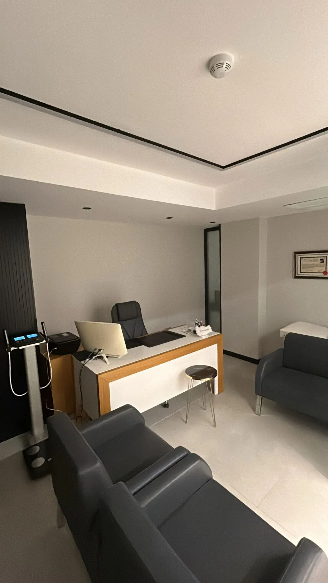 Clinic-provided photograph of Dr Ersin Aksu